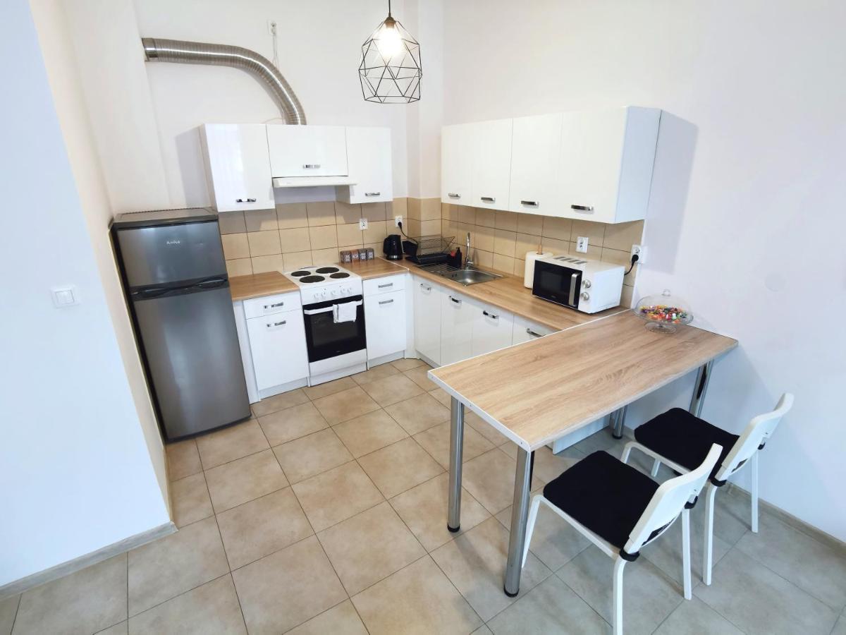 Apartament Seven Legnica Ngoại thất bức ảnh